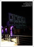 concerto notturno e luci al teatro romano di Aosta